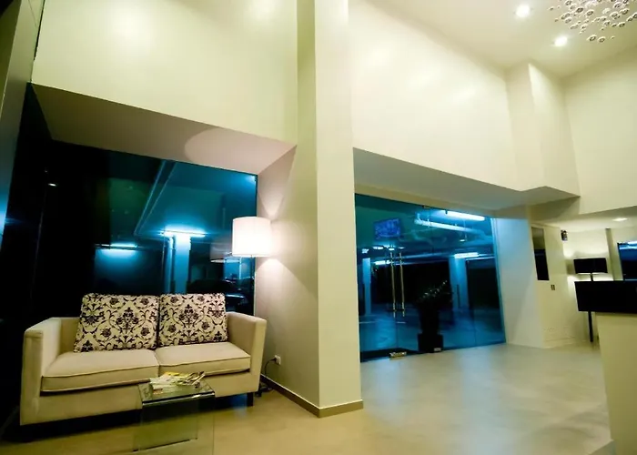 Pannapat Place Hotel 3*