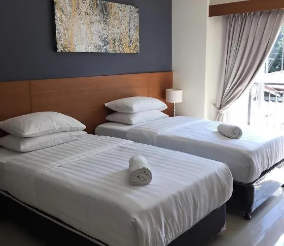 Pannapat Place Hotel 3*